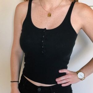BLACK BUTTON UP TANK